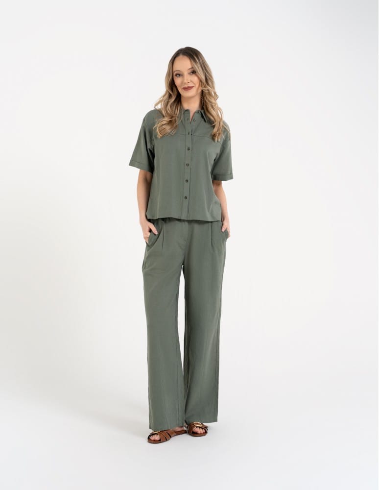 Koszule - Koszula damska casual elegancka z lnu i wiskozy i krótkim rękawem ZIELONY  - produkt moraj.pl 3