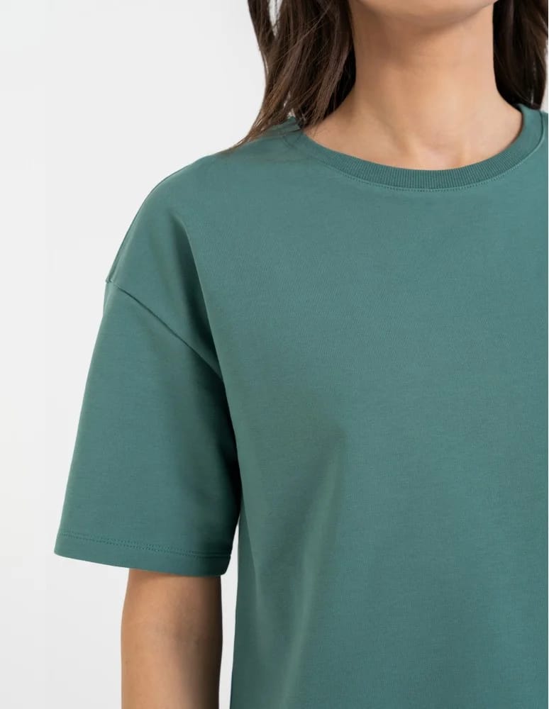 Koszulki z krótkim rękawem - T-shirt damski o luźnym kroju z napisami TURKUSOWY - produkt moraj.pl 10