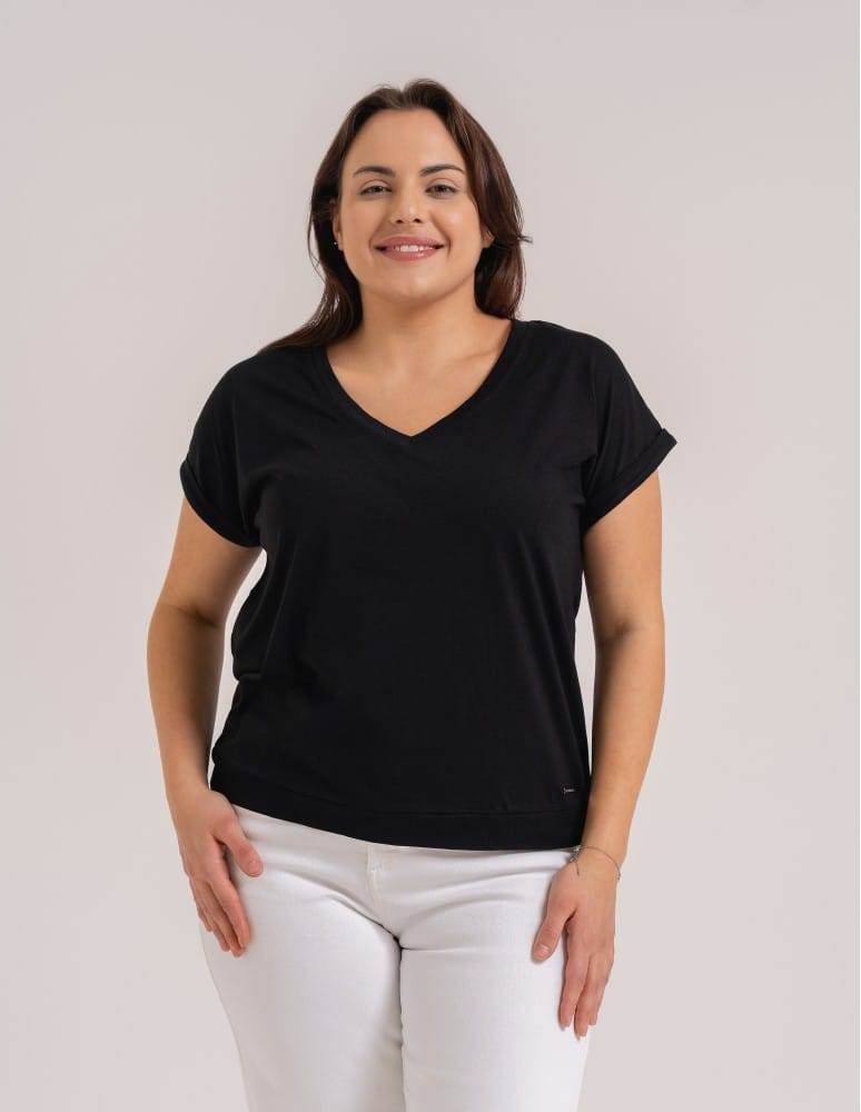 Bluzka damska z domieszką modalu i dekoltem V Plus Size CZARNY