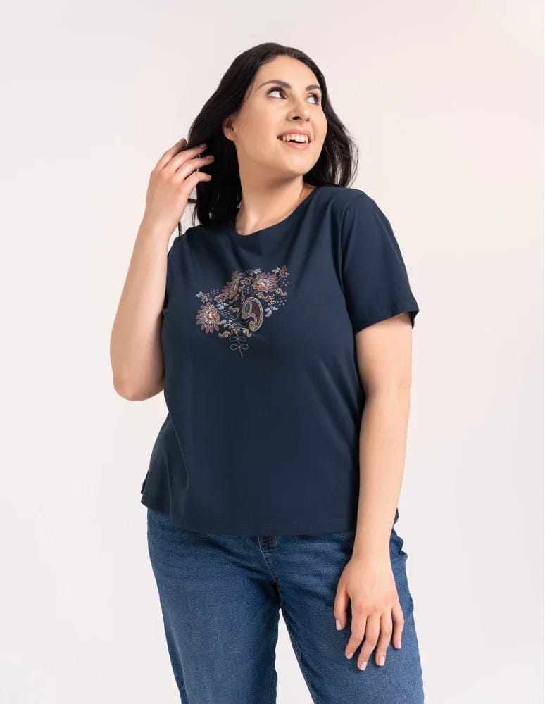 Koszulki z krótkim rękawem - Bawełniany t-shirt damski z krótkim rękawem w stylu boho GRANATOWY  - produkt moraj.pl 8