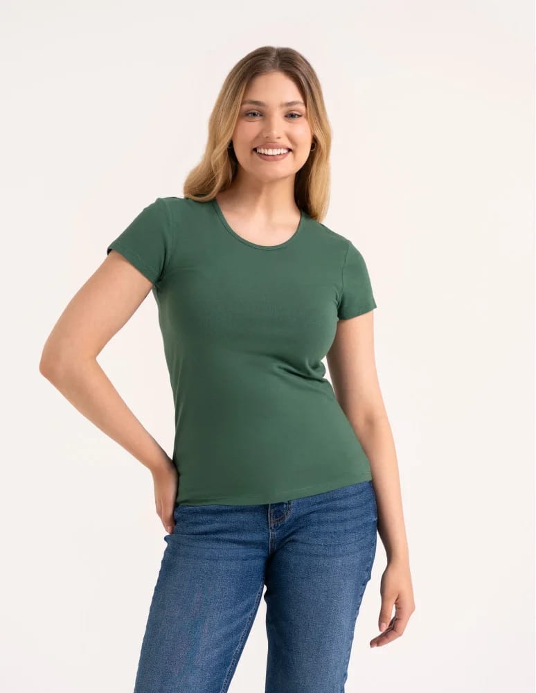 Koszulki i T-shirty - T-shirt damski bawełniany z krótkim rękawkiem jednokolorowy KHAKI - produkt moraj.pl 2