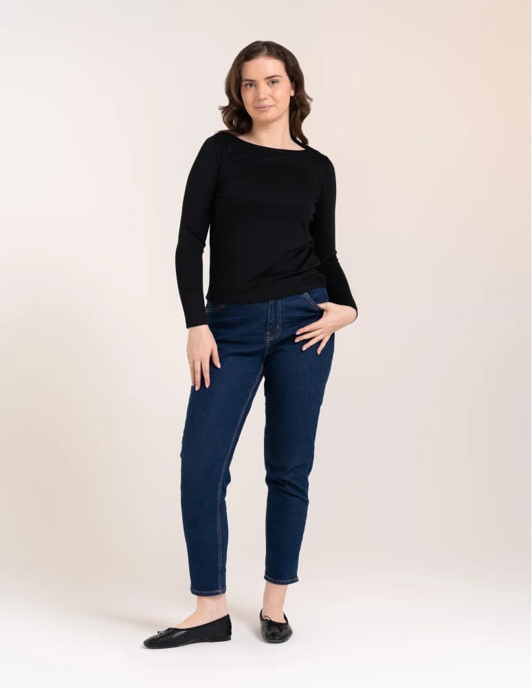 Bluzki z długim rękawem - Bluzka damska z wiskozy długi rękaw miękka w dotyku longsleeve CZARNY  - produkt moraj.pl 2