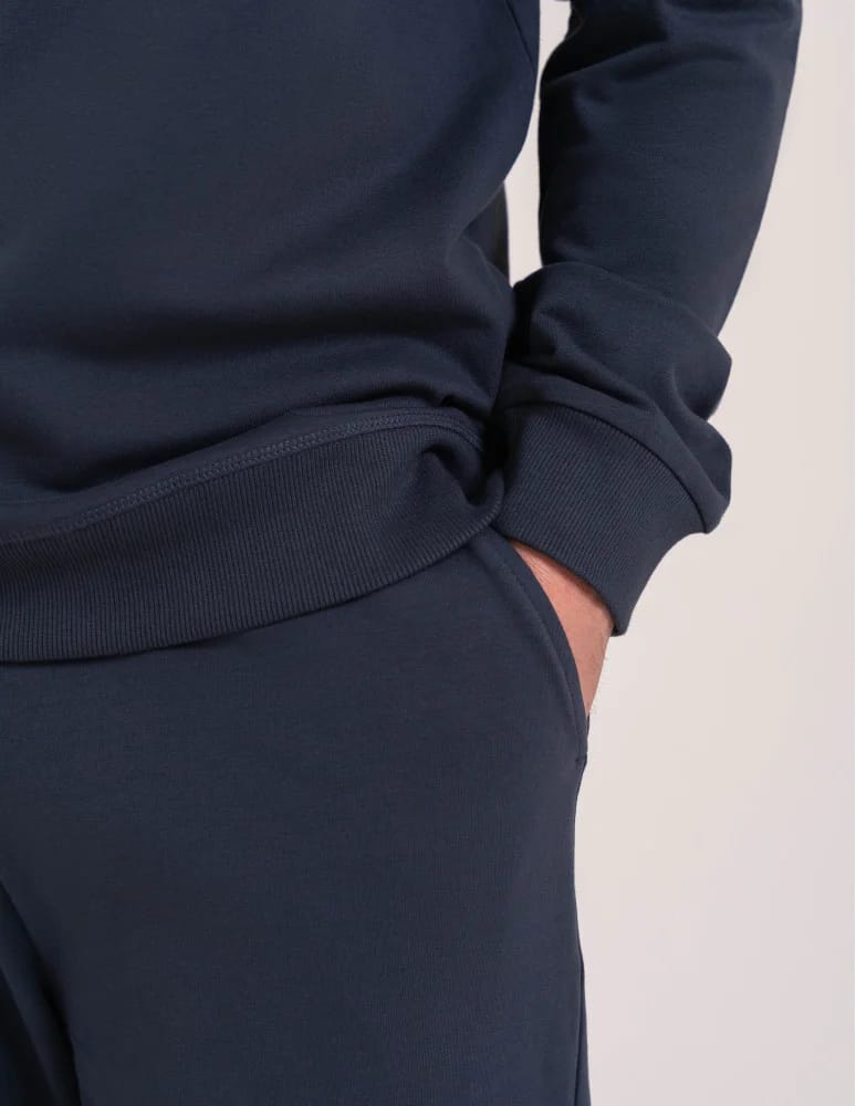 Bluzy dresowe - Bluza męska bawełniana klasyczna bez kaptura gładka GRANATOWY  - produkt moraj.pl 2
