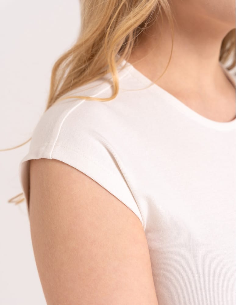 Bluzki i koszule - Bluzka damska prążkowana z krótkim rękawem cap sleeve BIAŁY  - produkt moraj.pl 6