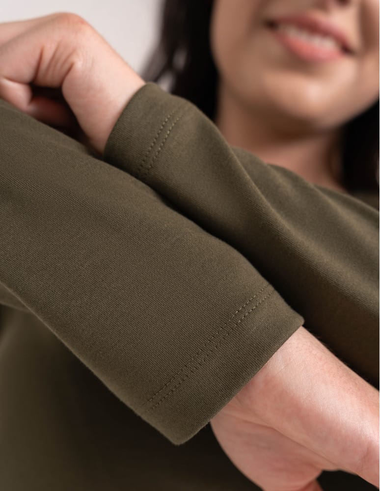 Bluzki z długim rękawem - Bawełniana bluzka damska gładka longsleeve z długim rękawem ZIELONY  - produkt moraj.pl 7