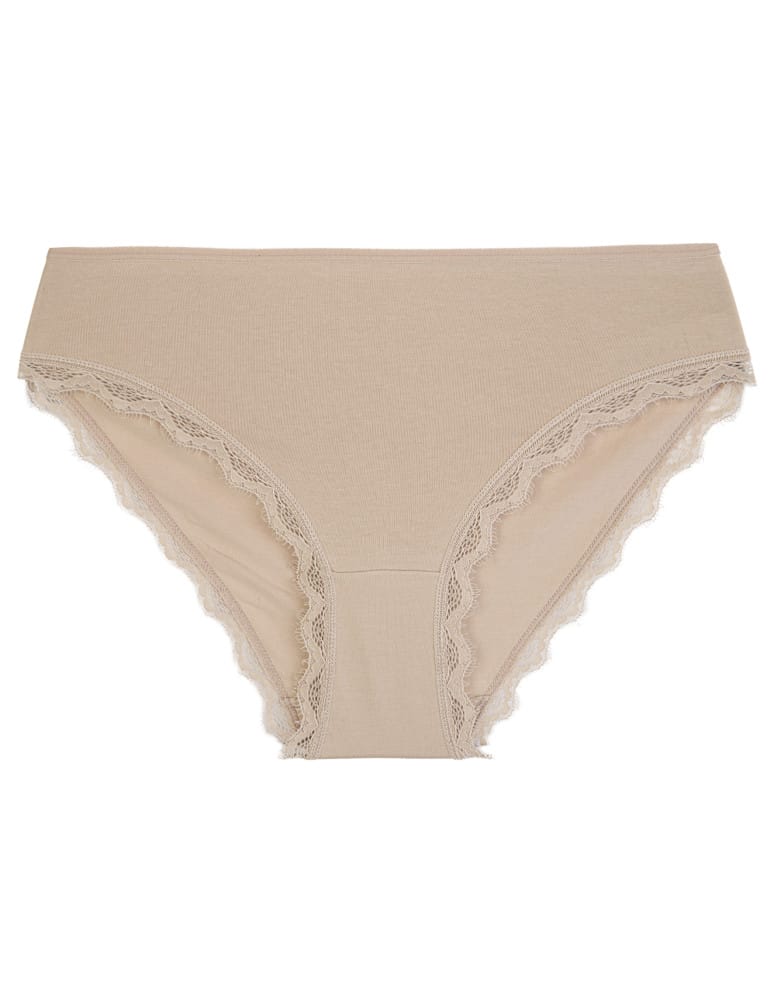 Majtki figi - Figi damskie bikini w delikatny prążek z koronką zestaw 3-pak WIELOKOLOROWY  - produkt moraj.pl 5