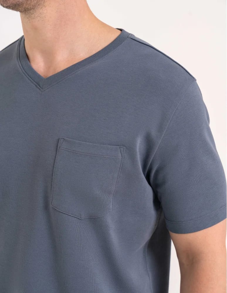Koszulki z krótkim rękawem - Męski t-shirt bawełniany z dekoltem V na krótki rękaw z kieszonką SZARY - produkt moraj.pl 3