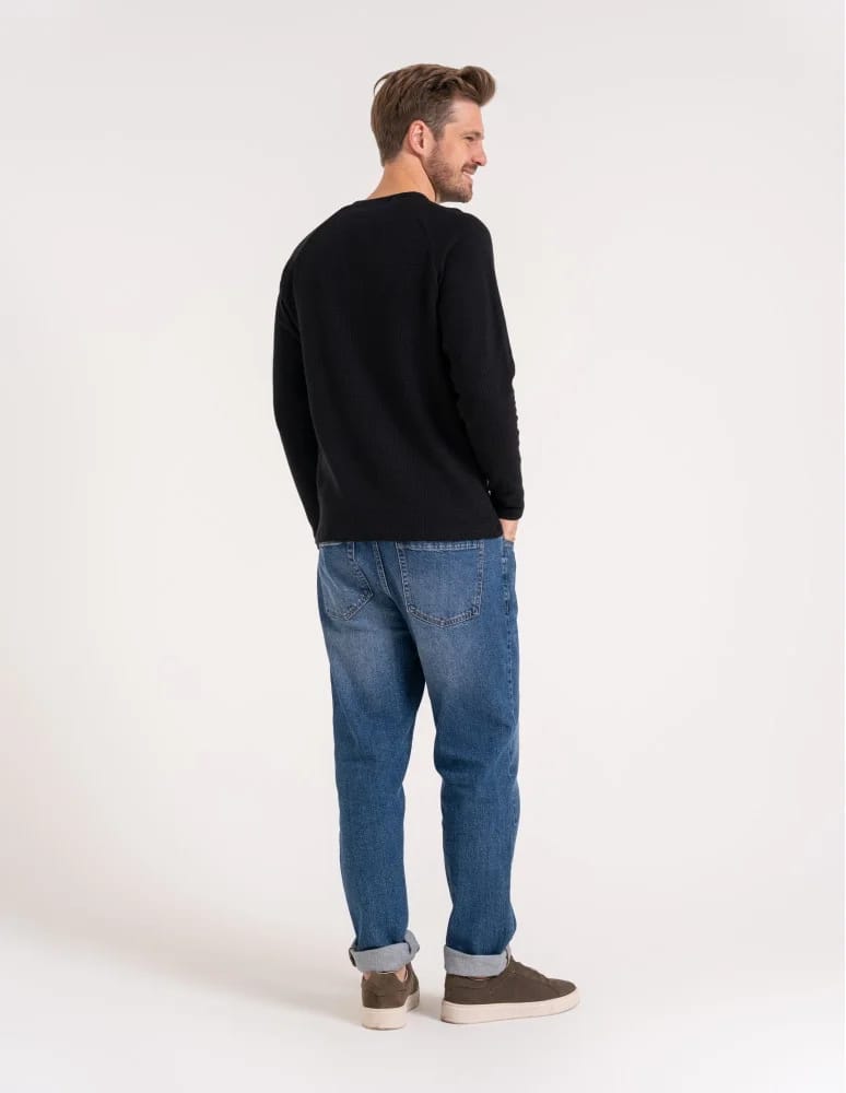 Koszulki i Tank Topy - Koszulka męska longsleeve ze strukturą i okrągłym CZARNY  - produkt moraj.pl 4
