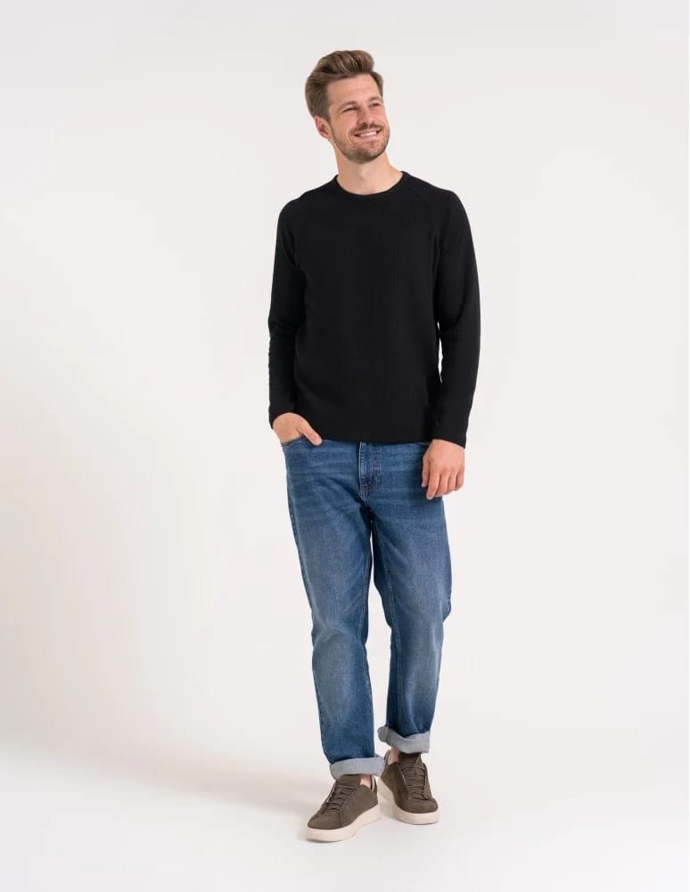 Koszulki i Tank Topy - Koszulka męska longsleeve ze strukturą i okrągłym CZARNY  - produkt moraj.pl 7