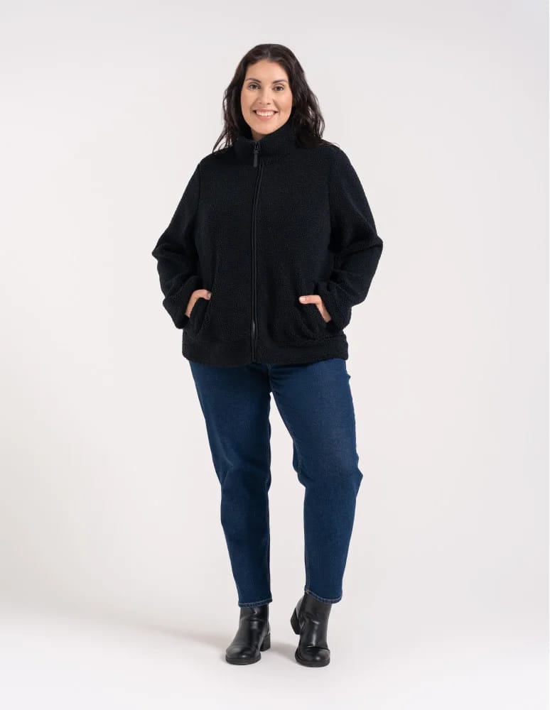 Kurtki damskie - Bluza polarowa damska sherpa baranek o kroju boxy ze stójką i kieszeniami CZARNY - produkt moraj.pl 11