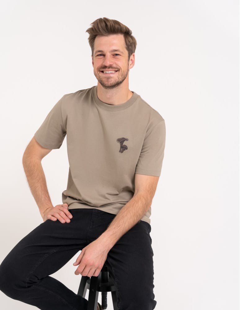 T-shirt męski bawełniany 100% z krótkim rękawem koszulka męska z nadrukiem BEŻOWY