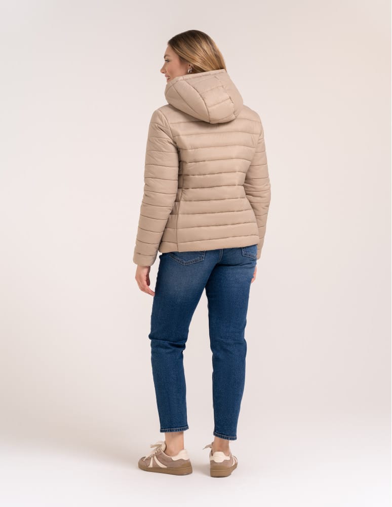 Kurtki damskie - Kurtka damska przejściowa pikowana Slim Fit z kapturem BEŻOWY  - produkt moraj.pl 6