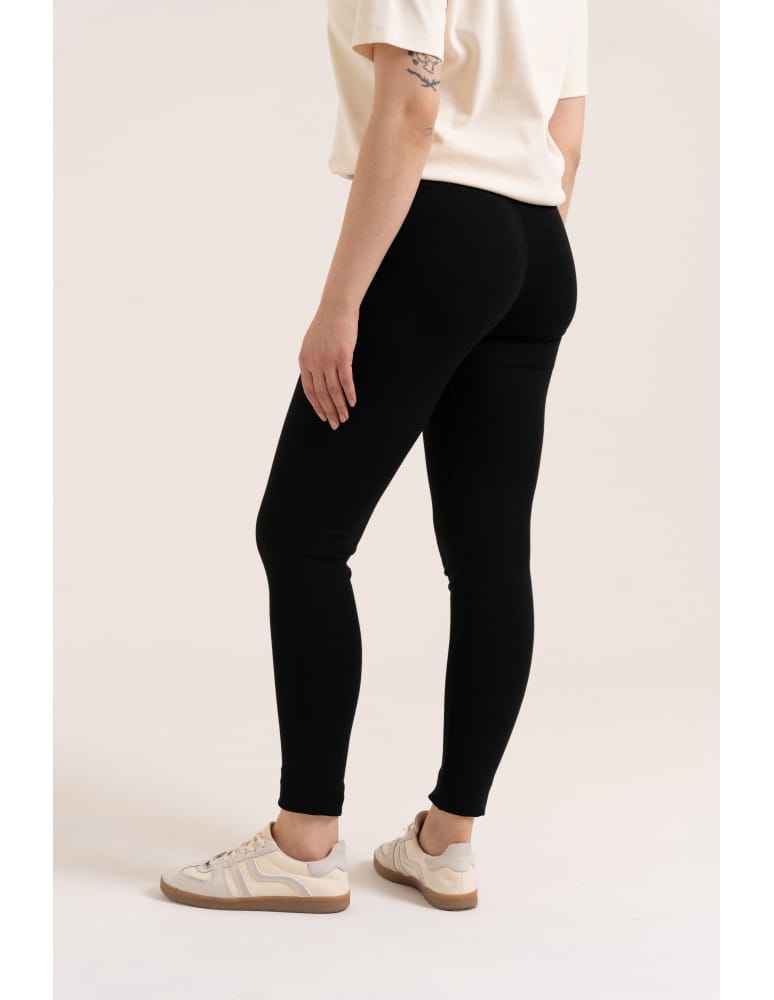 Legginsy ocieplane - Legginsy damskie getry kryjące dopasowane z wysokim stanem - produkt moraj.pl 2