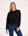 Wiskozowy sweter damski z cekinowym dekoltem CZARNY