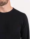 Koszulka męska longsleeve ze strukturą i okrągłym CZARNY