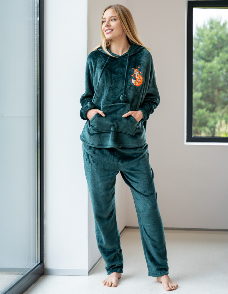 Ciepła piżama damska welurowa z liskiem i kapturem (Rozmiar: S - Kolor: ZIELONY)