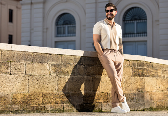 Przewiewne spodnie na lato - wybierz te materiały i fasony Przewiewne spodnie na lato - wybierz te materiały i fasony