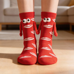 Modne skarpetki 2026. Polecane kolory i fasony