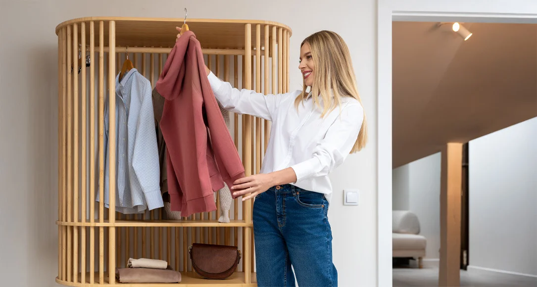 Top 5 ubrań, które każda kobieta powinna mieć w swojej szafie